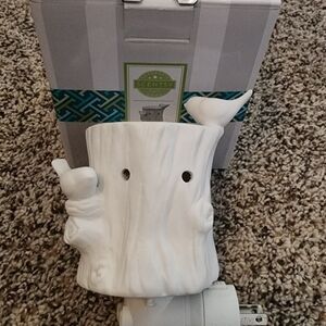 Scentsy White Ceramic Woodland Wax Warmer